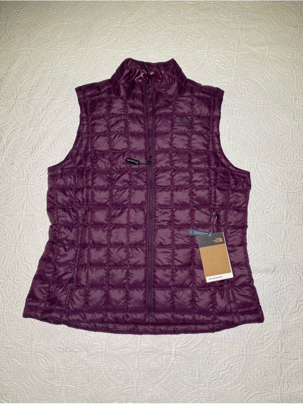NWT - The North Face Women’s Quilted Vest - Deep Plum